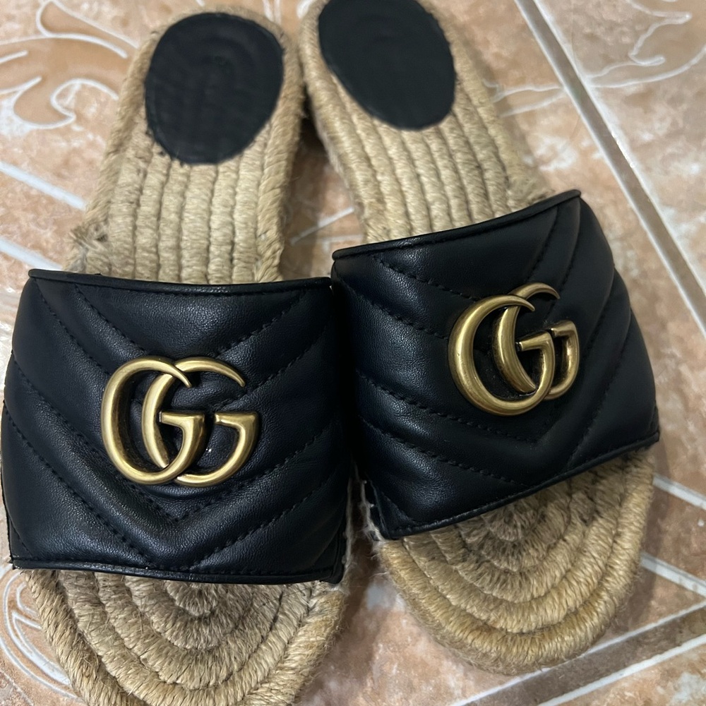 Gucci Black and Gold Espadrille Slides